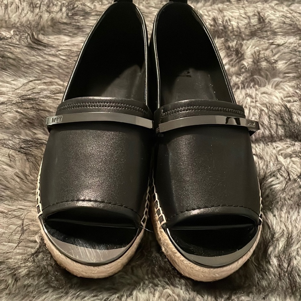 Open-toe DNKY Espadrilles!!